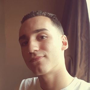 Meet your Posher, Jonathan